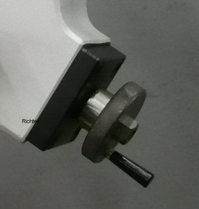 Rändelhandrad mit Sechskant aus Stahl, gebaut von H. Richter Vorrichtungsbau GmbH, Deutschland