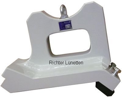 Hankook Dynaturn 8R - traverse pour lunettes à pince, construit par H. Richter Vorrichtungsbau GmbH, Allemagne